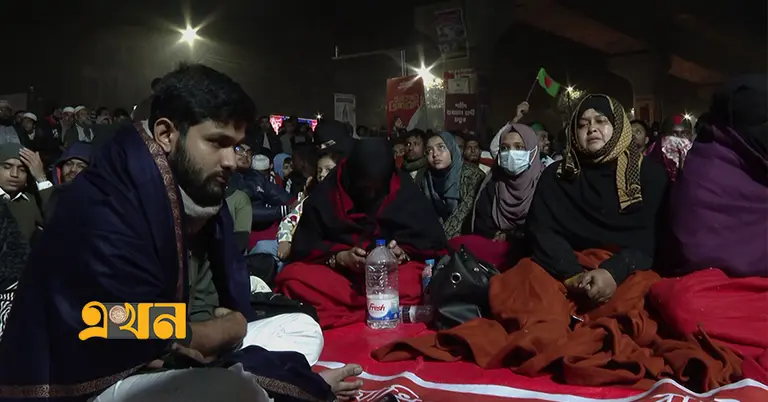 রাতভর শাহবাগ অবরোধ ইনকিলাব মঞ্চের